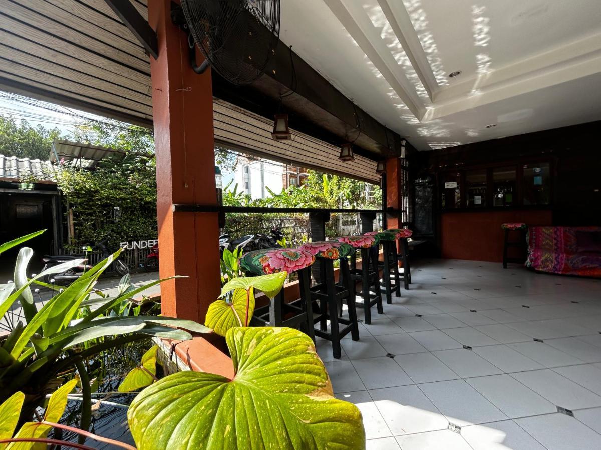 Villa'S Homestay Чиангмай Экстерьер фото