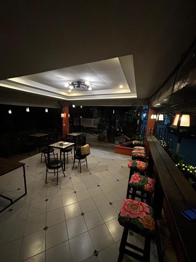 Villa'S Homestay Чиангмай Экстерьер фото