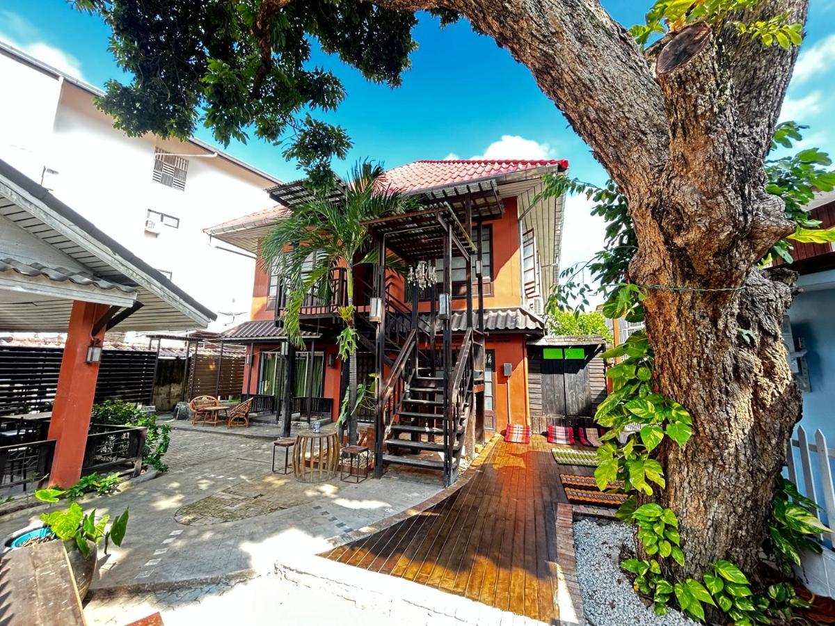 Villa'S Homestay Чиангмай Экстерьер фото