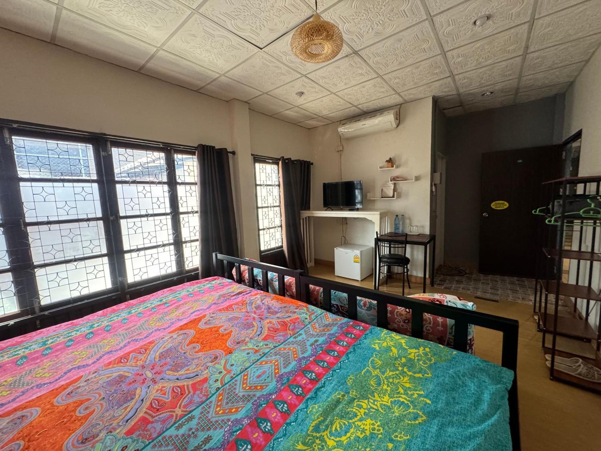 Villa'S Homestay Чиангмай Экстерьер фото