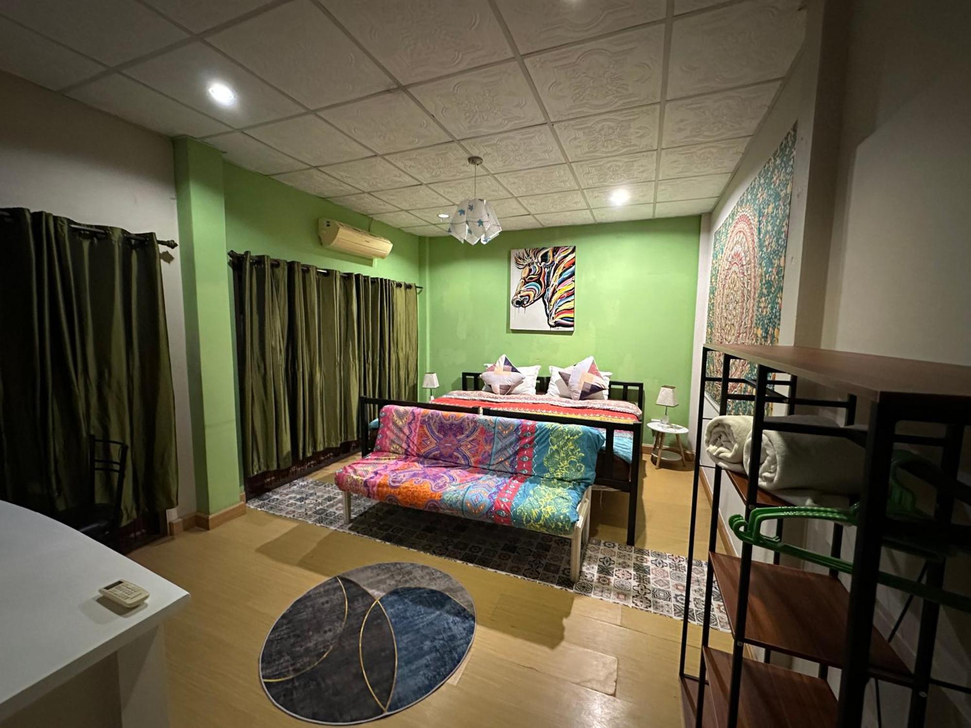 Villa'S Homestay Чиангмай Экстерьер фото